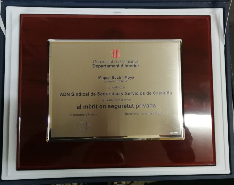 GRACIAS A VOSOTR@S
